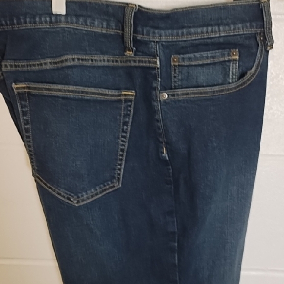 Dark Denim Stretch Jeans Classic Relaxed Everyday Jean - Picture 2 of 12